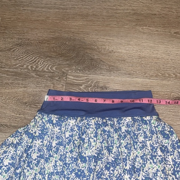 Offline Floral Better Luck Next Time Skort, Women's medium Blue/Multi - Picture 5 of 7